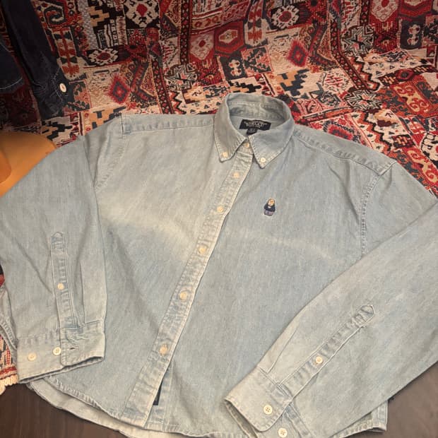 Who.A.U Light blue denim chambray shirt