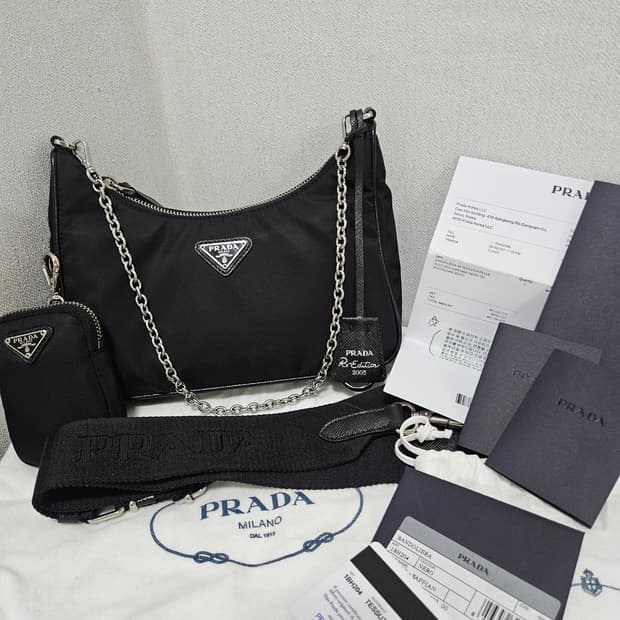 [새상품급] 프라다 사피아노 리에디션 테수토 은장 체인 호보백