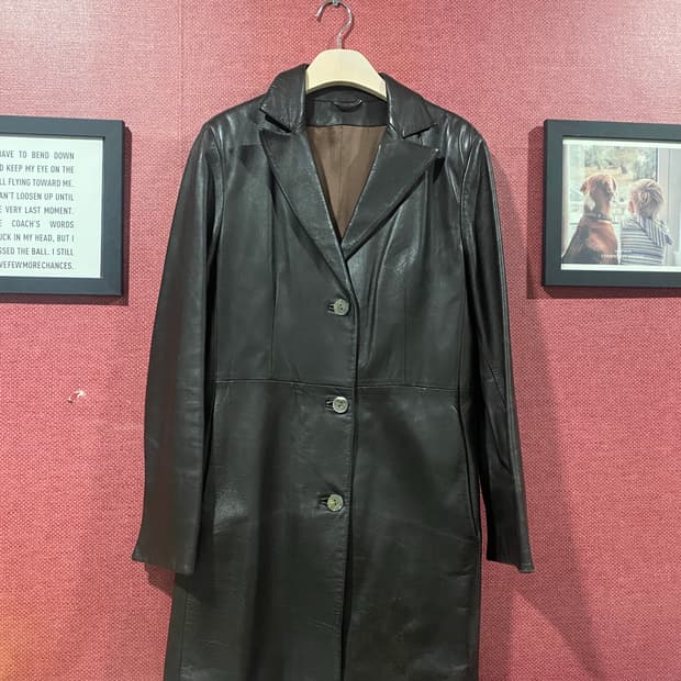 베라펠레 이태리 가죽 코트 42