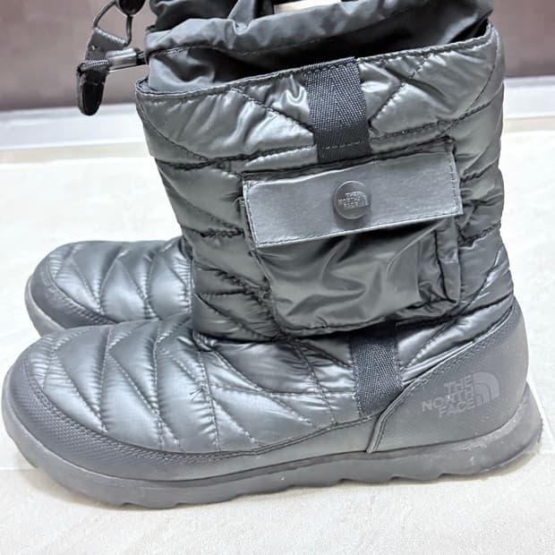 노스페이스 퀼팅 패딩부츠 uk5