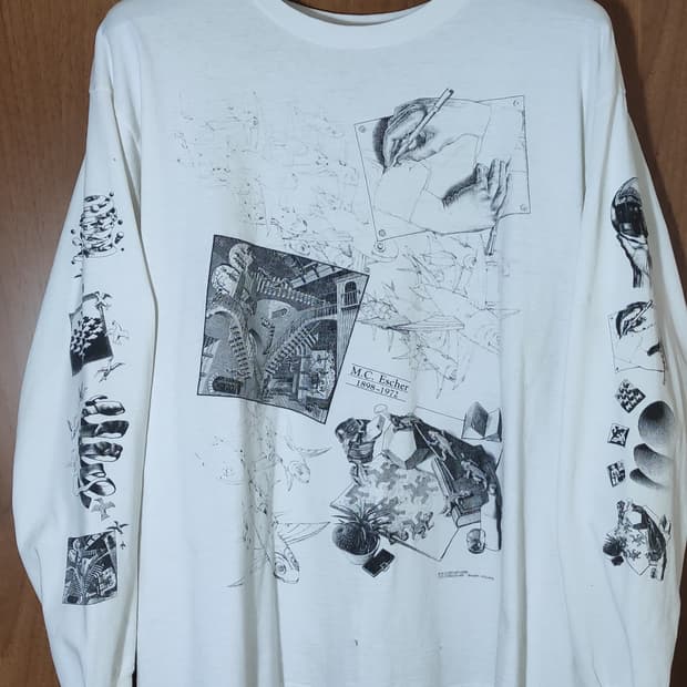 90s M.C. 에셔 롱슬리브 105