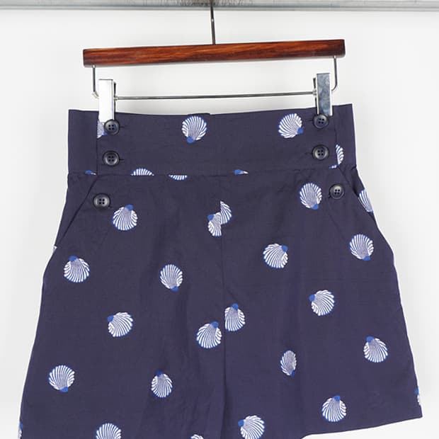90's KENZO high-waisted shorts