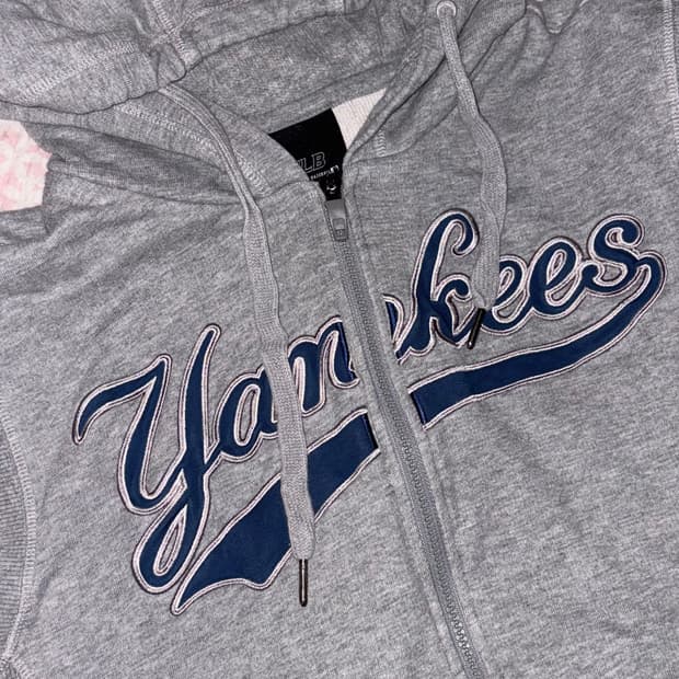 MLB 뉴욕 양키스 그레이 후드 나시 민소매 집업 베스트