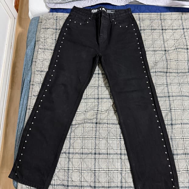 엑스트라오디너리 바지