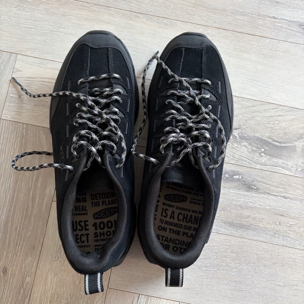 keen 스니커즈 블랙