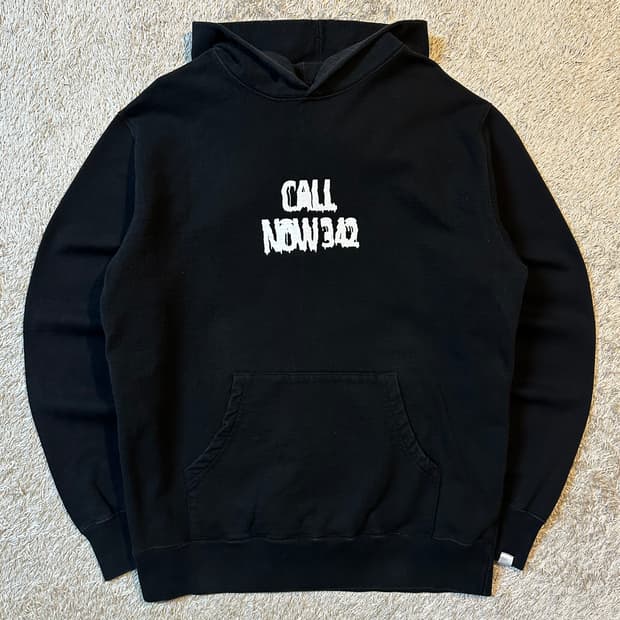 디스이즈네버댓 백로고 후드티 블랙