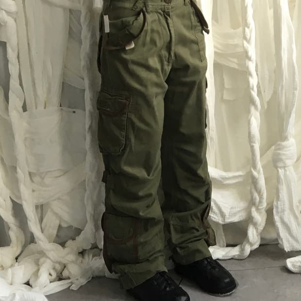 Khaki green cargo pants
