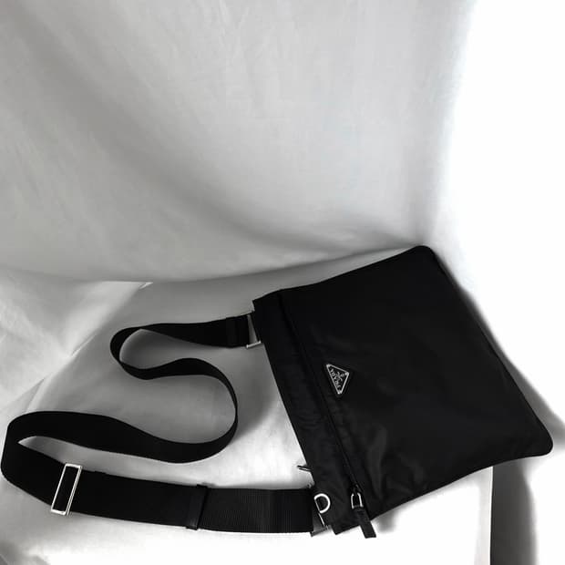 [정품 PRADA] 프라다 포코노 나일론 크로스백 라지 남녀공용