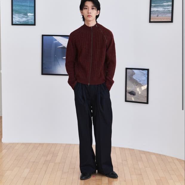 웨이비니스 다이에그널 풀 집업 니트 멜란지 레드 2사이즈
