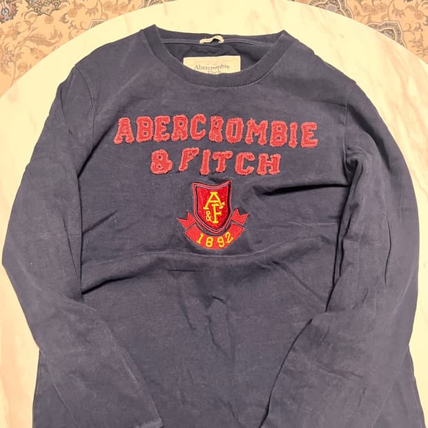 아베크롬비 롱슬리브