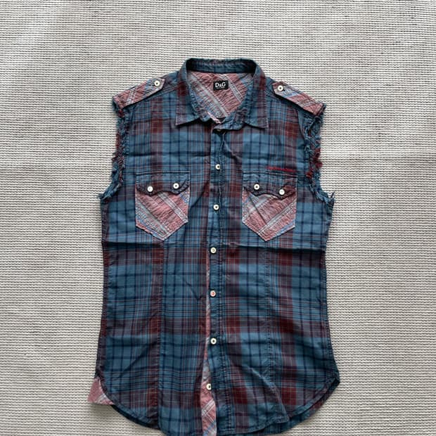 돌체앤가바나 컷오프 슬리브리스 셔츠