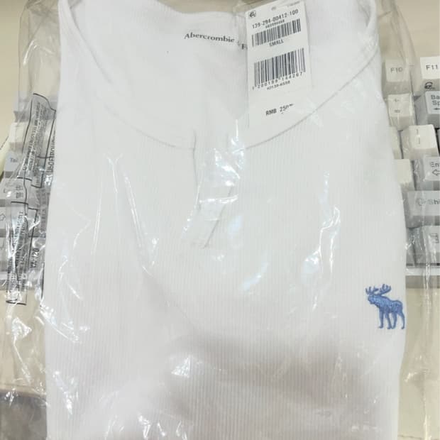 아베크롬비 골지 반팔 s 새상품