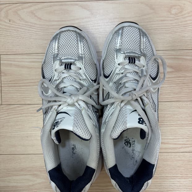 뉴발란스 530 250사이즈