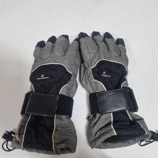 DIVISION 스키/보드 장갑