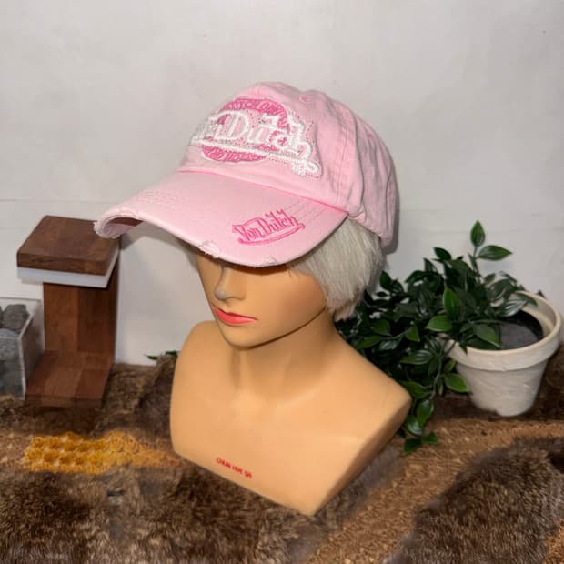Von Dutch baby pink logo ball cap