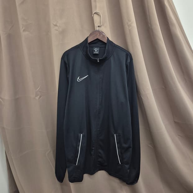 나이키 드라이핏 트랙 자켓 L