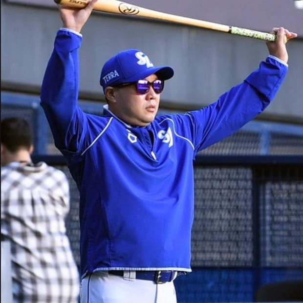 22시즌 삼성 라이온즈 선수용 언더아머 윈드브레이커