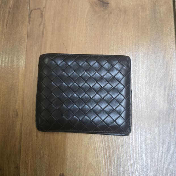보테가베네타 반지갑 판매합니다 