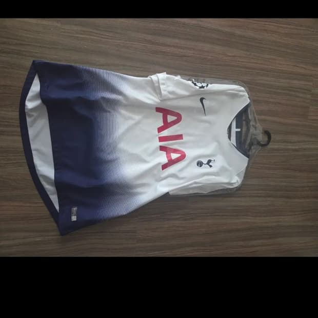 손흥민 챔스 결승전 유니폼