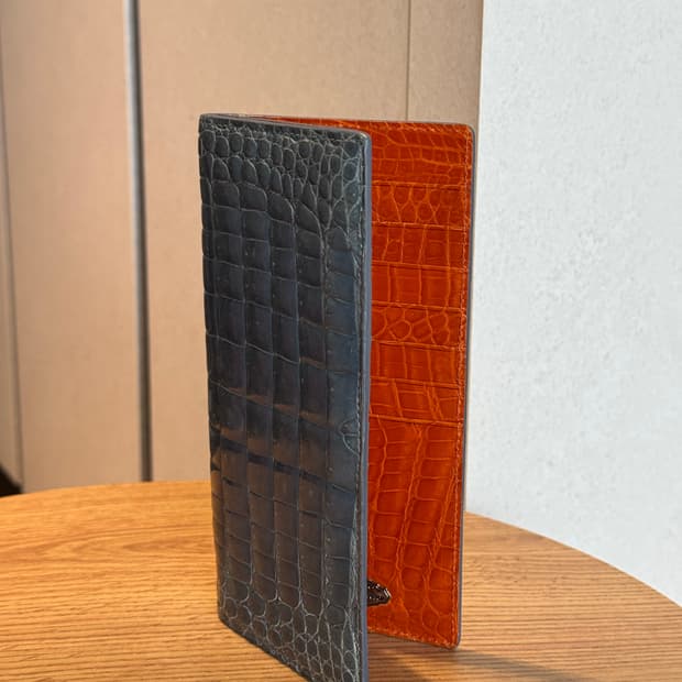 바바로사 투톤 악어가죽 장지갑
