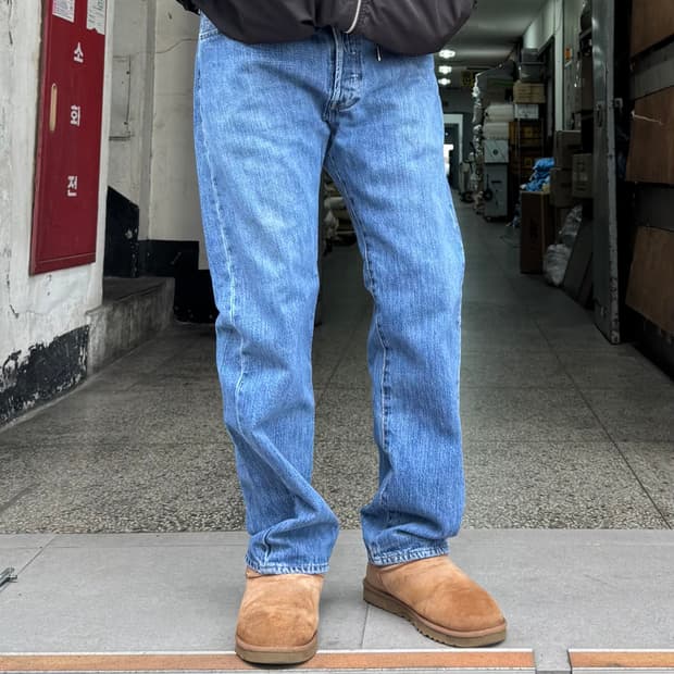Levi‘s 501 스트레이트핏