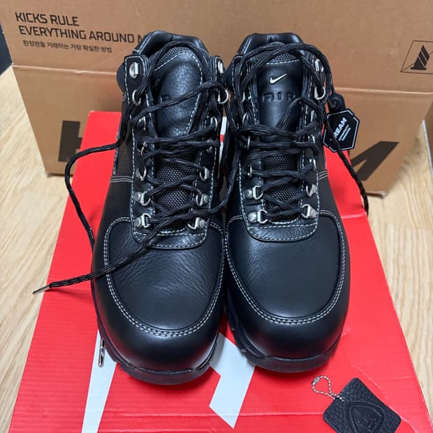 나이키 고아돔 프리미엄 블랙 부츠 265