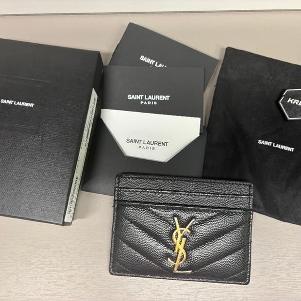 입생로랑 금장 카드지갑 풀박스