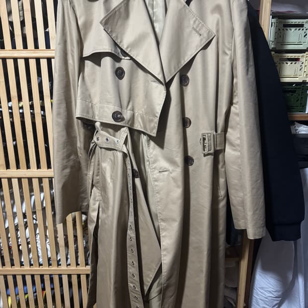 앰부쉬 트렌치 코트