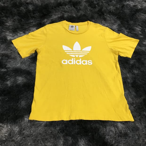 투티/A10 ADIDAS 빅로고 반팔 노랑 스포티
