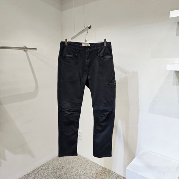 아비렉스 플랩 포켓 카고 팬츠