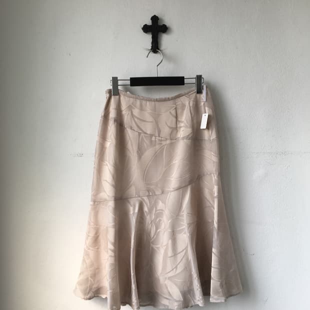 Pattern point glossy skirt