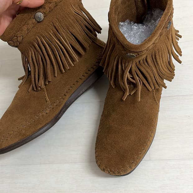 미네통카 부츠 235