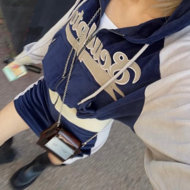 Sculptor 스컬프터 벨벳 크롭 후드집업 스커트 셋업 s