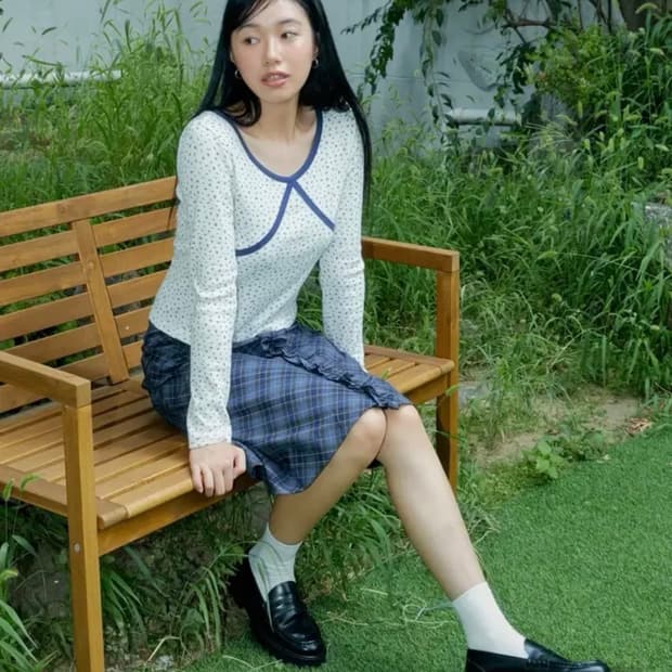 마가린핑거스 LINE FLORAL T-SHIRT (WHITE)