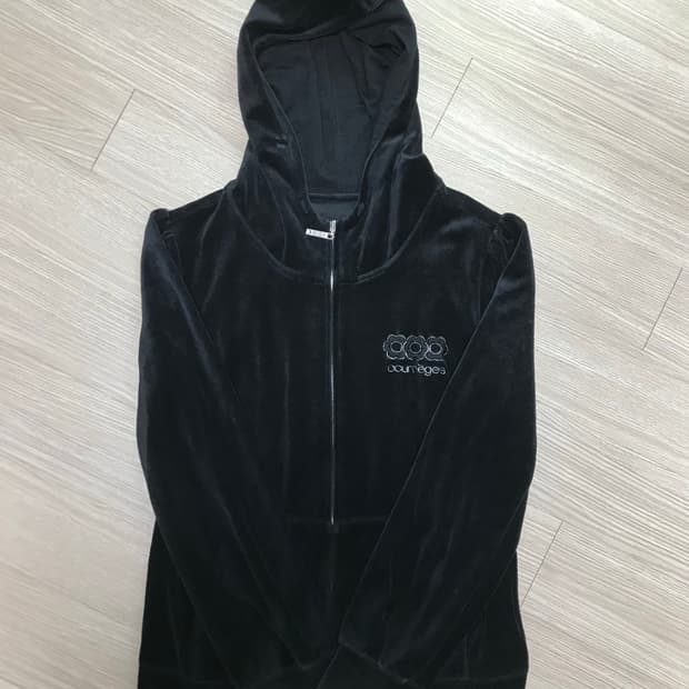 꾸레쥬 벨벳 후드집업38