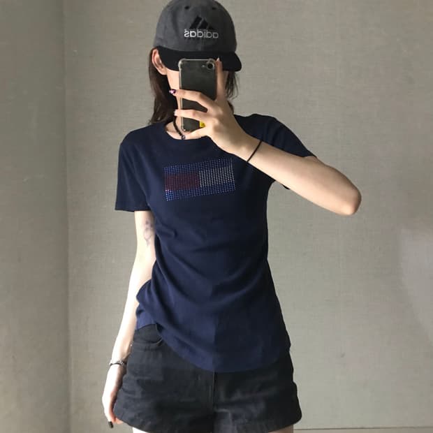 타미힐피거 큐빅 슬림핏 반팔티셔츠