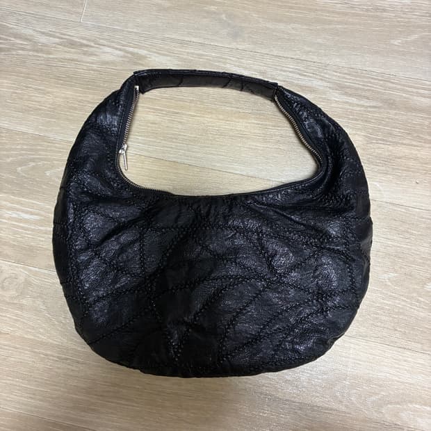 레귤러 패치워크 호보백 블랙