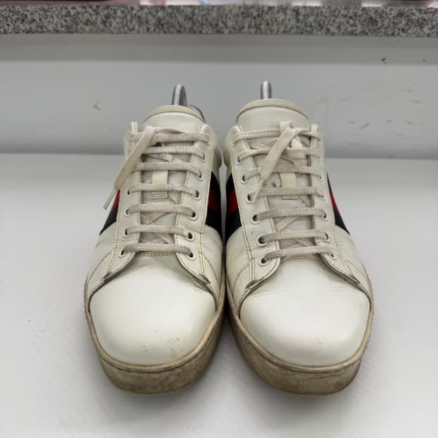 정품) 구찌 남성 삼선 스니커즈 41.5