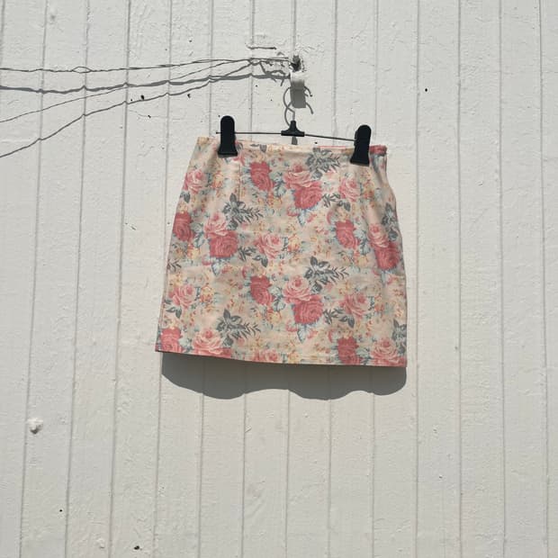 Floral Mini Skirt 플로럴 미니 스커트