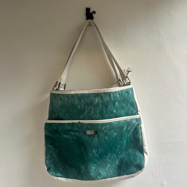 민트 숄더백