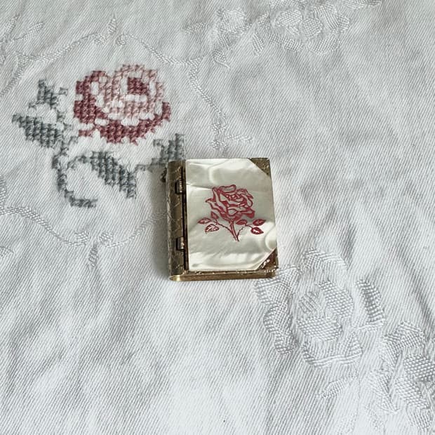 빈티지 미니 북 장미 로켓 펜던트