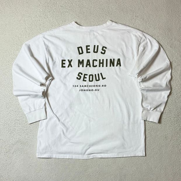 데우스 엑스 마키나 서울 컬리지 롱슬리브 PN7512