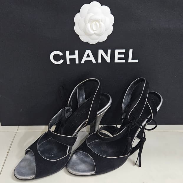 샤넬 정품 스웨이드 샌들힐 [국내 235] [밑창보강완료]