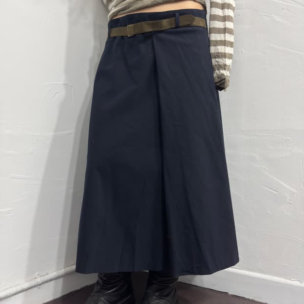 nemika belt design skirt