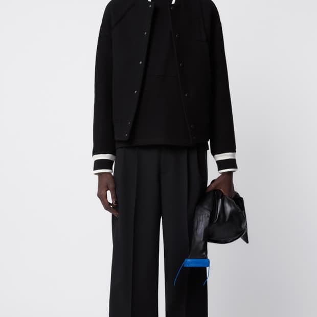 아더에러 자라 울블렌드 봄버