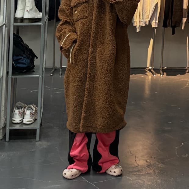 아디다스 쉐르파 브라운 오버핏 뽀글이 점퍼 A2729