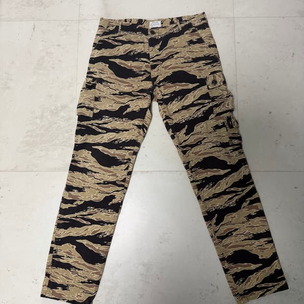 리얼맥코이 타이거카모팬츠