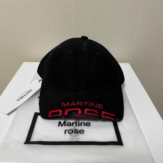 (Os)마틴로즈 디스트레스드 로고 베이스볼 캡 모자