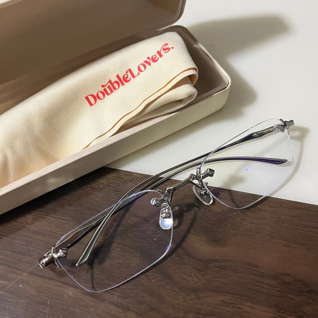 [OS] 더블러버스 치크본 무테 안경 / Silver