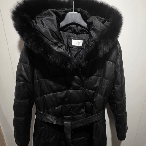 HASSTIGE 양가죽 후드퍼 롱패딩